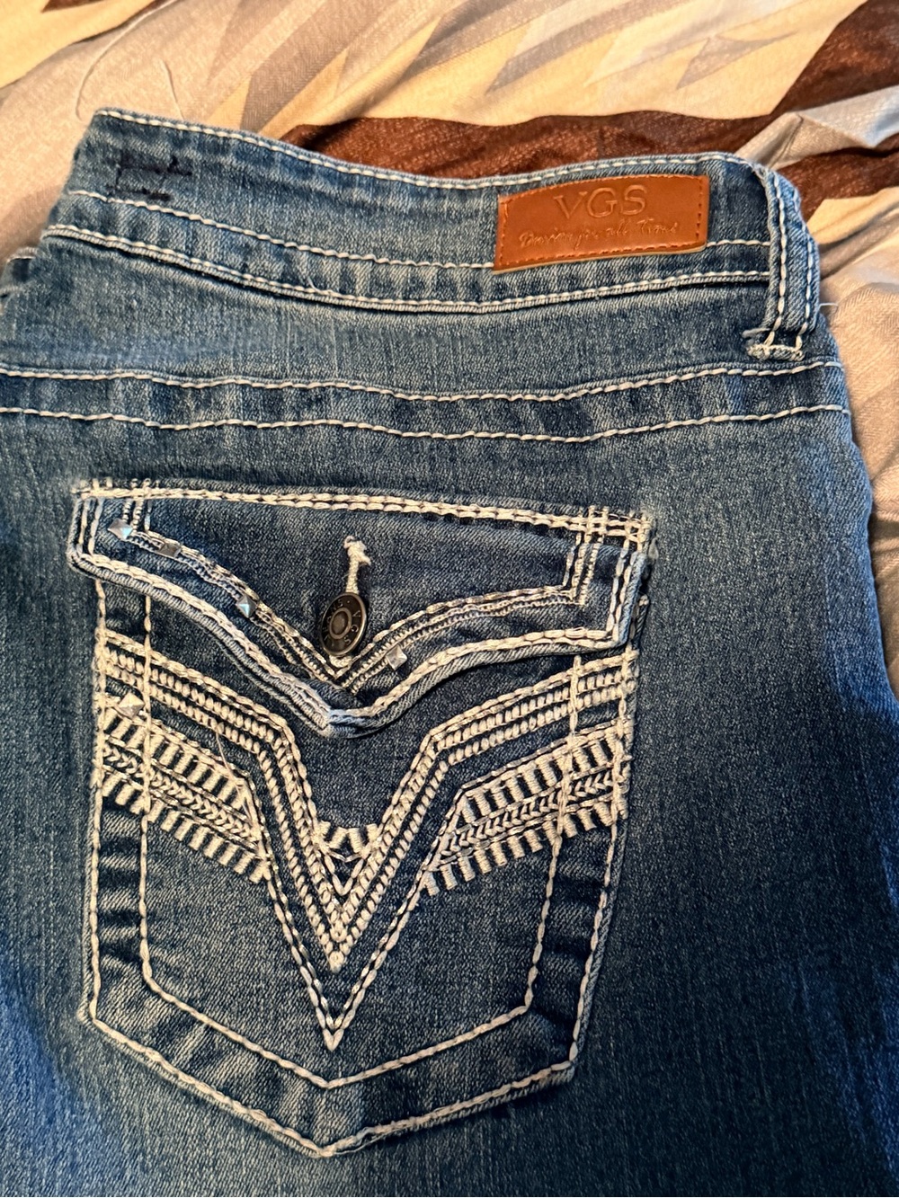 Vigoss Medium Blue Embroidered Pocket Bootcut Jeans